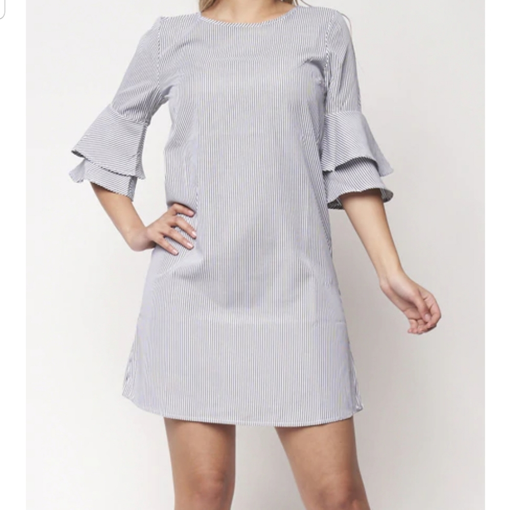 Stripe ruffle sleeves dress